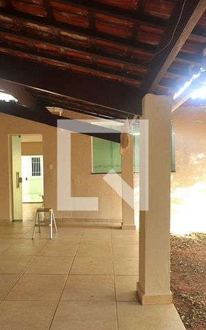 Casa à venda com 393m², 4 quartos e 2 vagasQuintal