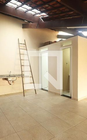 Casa à venda com 393m², 4 quartos e 2 vagasQuintal