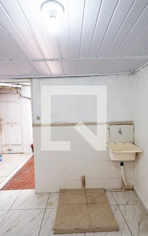 Casa para alugar com 35m², 1 quarto e sem vaga Casa para alugar com 35m², 1 quarto e sem vagaLavanderia