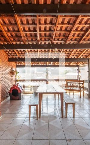 Casa à venda com 200m², 3 quartos e 2 vagas Casa à venda com 200m², 3 quartos e 2 vagasVista da Suíte