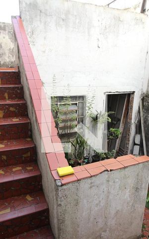 Casa para alugar com 80m², 3 quartos e sem vagaÁrea de Serviço