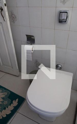 Casa para alugar com 80m², 3 quartos e sem vagaBanheiro da Suíte