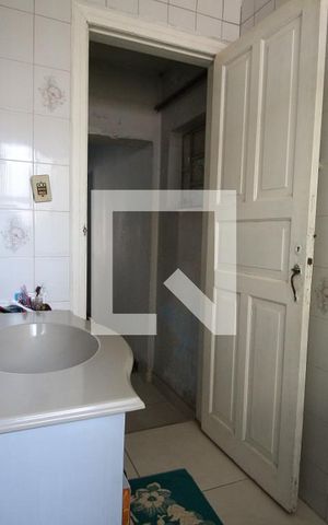 Casa para alugar com 80m², 3 quartos e sem vagaBanheiro da Suíte