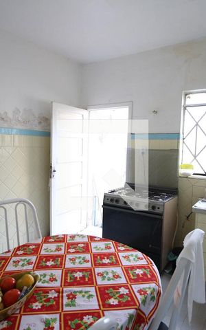 Casa para alugar com 80m², 3 quartos e sem vagaCozinha