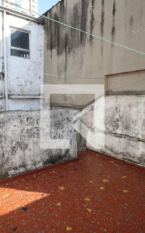 Casa para alugar com 80m², 3 quartos e sem vagaÁrea de Serviço