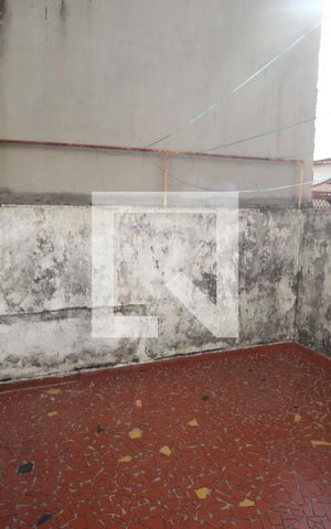 Casa para alugar com 80m², 3 quartos e sem vagaÁrea de Serviço
