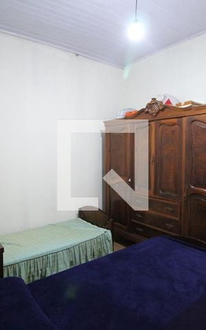 Casa para alugar com 80m², 3 quartos e sem vagaQuarto 2 - Suíte