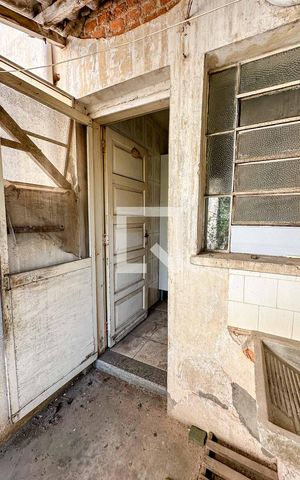 Casa à venda com 105m², 2 quartos e 2 vagasArea de serviço