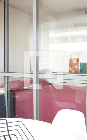 Studio para alugar com 30m², 1 quarto e sem vagaVaranda