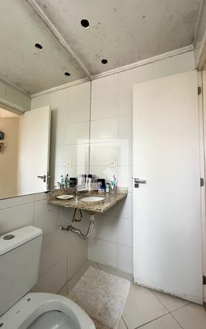 Apartamento para alugar com 144m², 3 quartos e 3 vagas Apartamento para alugar com 144m², 3 quartos e 3 vagasBanheiro da Suíte 3