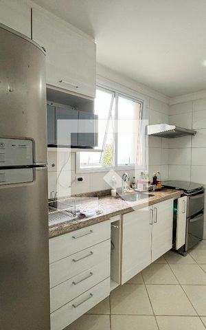 Apartamento para alugar com 144m², 3 quartos e 3 vagas Apartamento para alugar com 144m², 3 quartos e 3 vagasCozinha