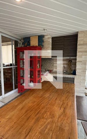 Apartamento para alugar com 144m², 3 quartos e 3 vagas Apartamento para alugar com 144m², 3 quartos e 3 vagasVaranda