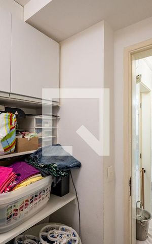 Apartamento à venda com 146m², 3 quartos e 2 vagas Apartamento à venda com 146m², 3 quartos e 2 vagasDispensa