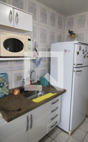 Apartamento à venda com 59m², 2 quartos e 1 vagaCozinha
