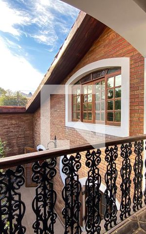 Casa à venda com 380m², 7 quartos e 3 vagasSacada