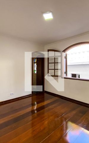 Casa à venda com 380m², 7 quartos e 3 vagasQuarto 6
