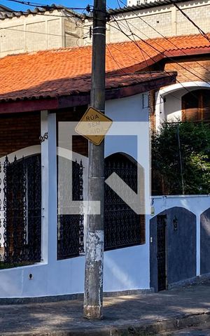 Casa à venda com 380m², 7 quartos e 3 vagasFachada