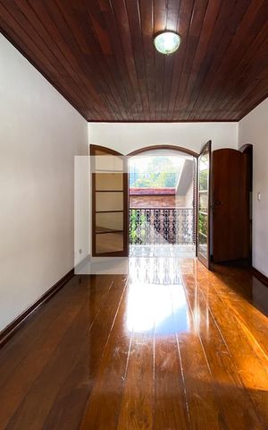 Casa à venda com 380m², 7 quartos e 3 vagasSalas