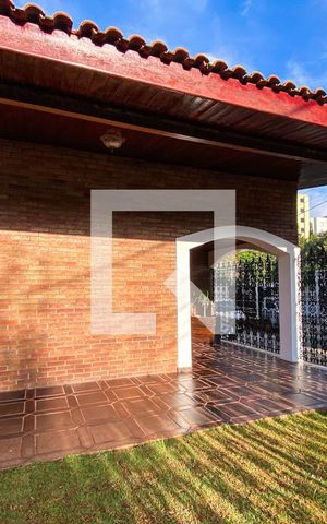 Casa à venda com 380m², 7 quartos e 3 vagasÁrea Externa