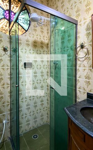Casa à venda com 380m², 7 quartos e 3 vagasBanheiro 2
