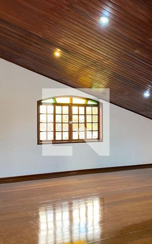 Casa à venda com 380m², 7 quartos e 3 vagasQuarto 2