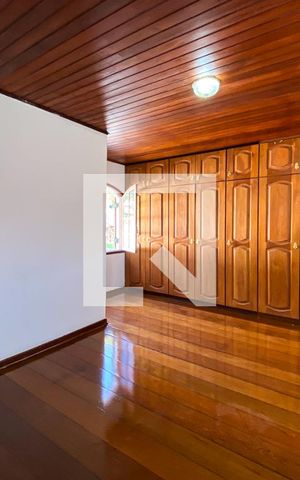 Casa à venda com 380m², 7 quartos e 3 vagasQuarto 4
