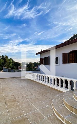 Casa à venda com 380m², 7 quartos e 3 vagasSacada