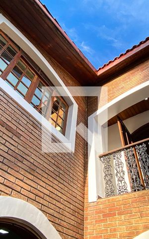 Casa à venda com 380m², 7 quartos e 3 vagasÁrea Externa