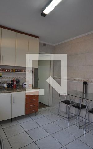 Casa à venda com 200m², 3 quartos e 2 vagasCozinha