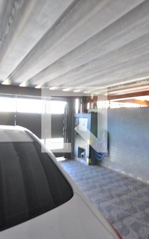 Casa à venda com 200m², 3 quartos e 2 vagasGaragem