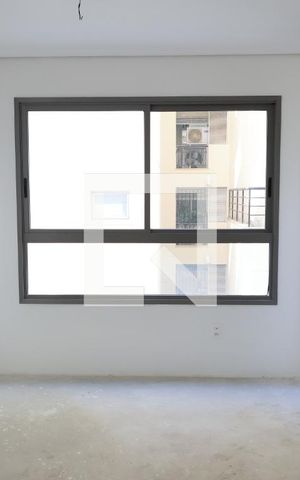 Studio à venda com 68m², 2 quartos e 1 vaga Studio à venda com 68m², 2 quartos e 1 vagaSala