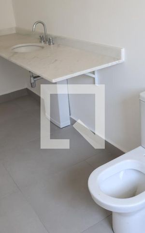 Apartamento à venda com 145m², 3 quartos e 2 vagas Apartamento à venda com 145m², 3 quartos e 2 vagasLavabo