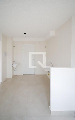 Apartamento à venda com 32m², 2 quartos e sem vaga Apartamento à venda com 32m², 2 quartos e sem vagaSala e Cozinha