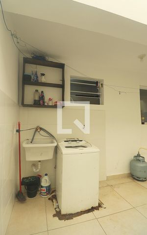 Apartamento à venda com 80m², 3 quartos e sem vagaÁrea de Serviço