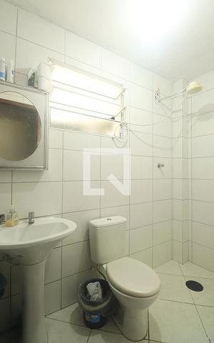 Apartamento à venda com 80m², 3 quartos e sem vagaBanheiro
