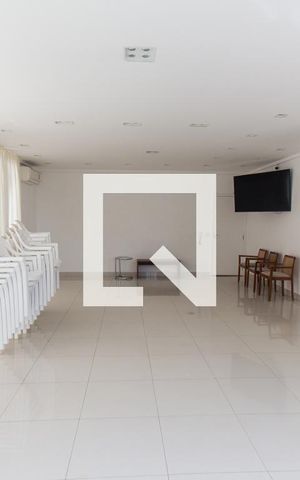 Apartamento para alugar com 98m², 2 quartos e 2 vagas Apartamento para alugar com 98m², 2 quartos e 2 vagasÁrea comum - Salão de festas