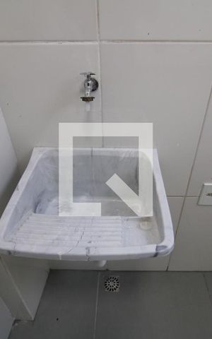 Apartamento para alugar com 50m², 2 quartos e sem vagaSala / Cozinha / Área de Serviço