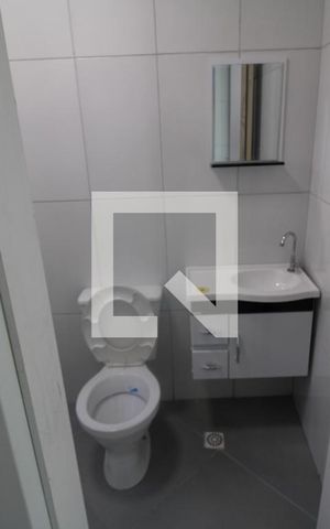 Apartamento para alugar com 50m², 2 quartos e sem vagaBanheiro