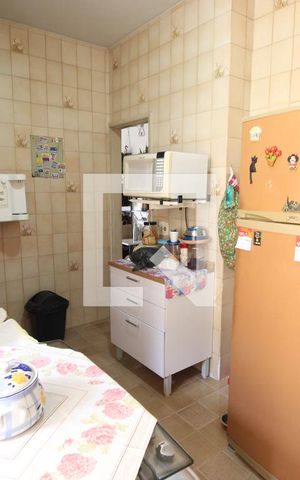 Apartamento à venda com 79m², 2 quartos e 1 vagaCozinha