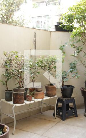 Apartamento para alugar com 131m², 1 quarto e 1 vagaGarden
