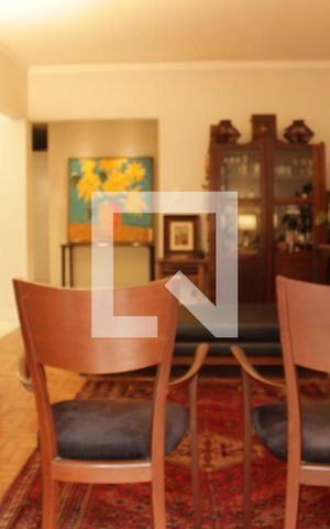 Apartamento para alugar com 131m², 1 quarto e 1 vagaSala