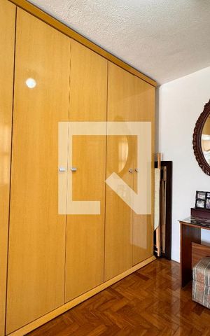 Casa à venda com 224m², 3 quartos e 2 vagas Casa à venda com 224m², 3 quartos e 2 vagasCloset suite