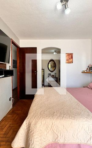 Casa à venda com 224m², 3 quartos e 2 vagas Casa à venda com 224m², 3 quartos e 2 vagasSuite