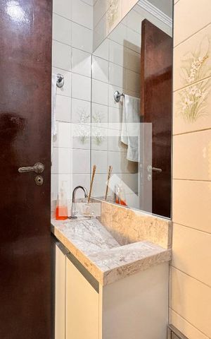 Casa à venda com 224m², 3 quartos e 2 vagas Casa à venda com 224m², 3 quartos e 2 vagasLavabo