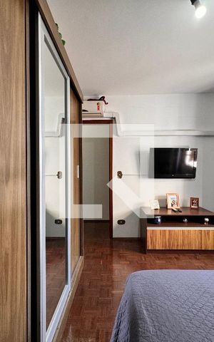 Casa à venda com 224m², 3 quartos e 2 vagas Casa à venda com 224m², 3 quartos e 2 vagasQuarto 1