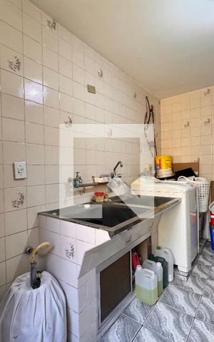 Casa à venda com 224m², 3 quartos e 2 vagas Casa à venda com 224m², 3 quartos e 2 vagasLavanderia