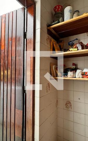 Casa à venda com 224m², 3 quartos e 2 vagas Casa à venda com 224m², 3 quartos e 2 vagasDespensa
