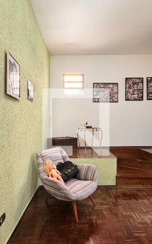 Casa à venda com 224m², 3 quartos e 2 vagas Casa à venda com 224m², 3 quartos e 2 vagasCorredor