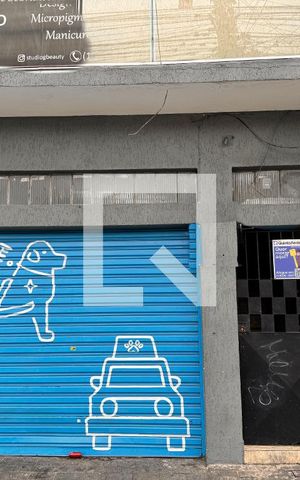 Casa para alugar com 45m², 1 quarto e sem vaga Casa para alugar com 45m², 1 quarto e sem vagaFachada plaquinha