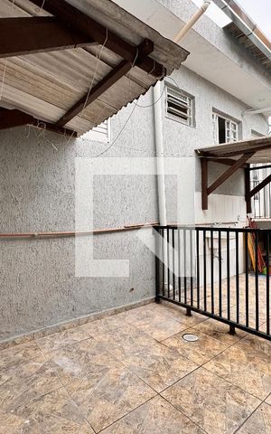 Casa para alugar com 45m², 1 quarto e sem vaga Casa para alugar com 45m², 1 quarto e sem vagaLavanderia